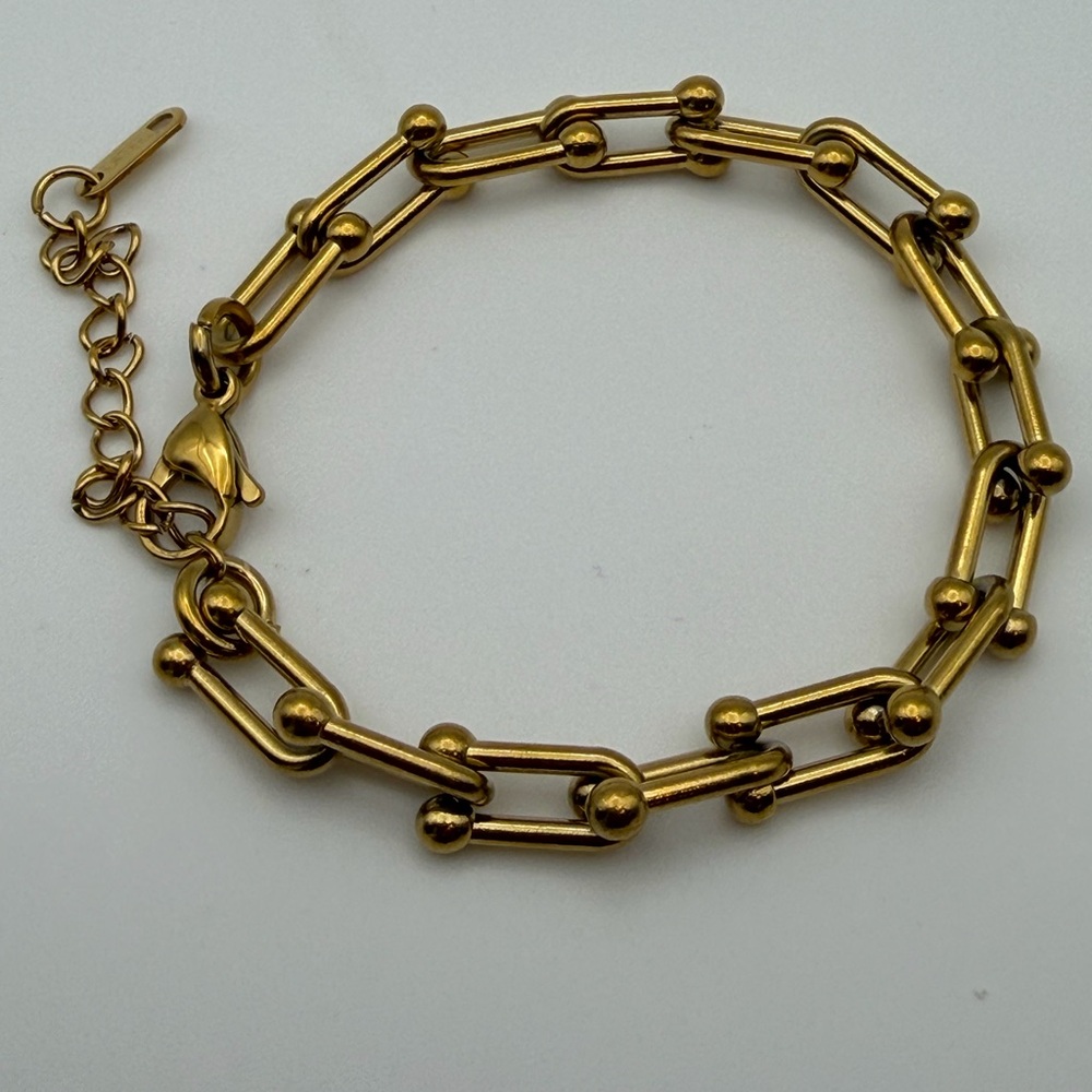 18KT Gold Plated Horse bit Bracelet NWT - Picture 2 of 3